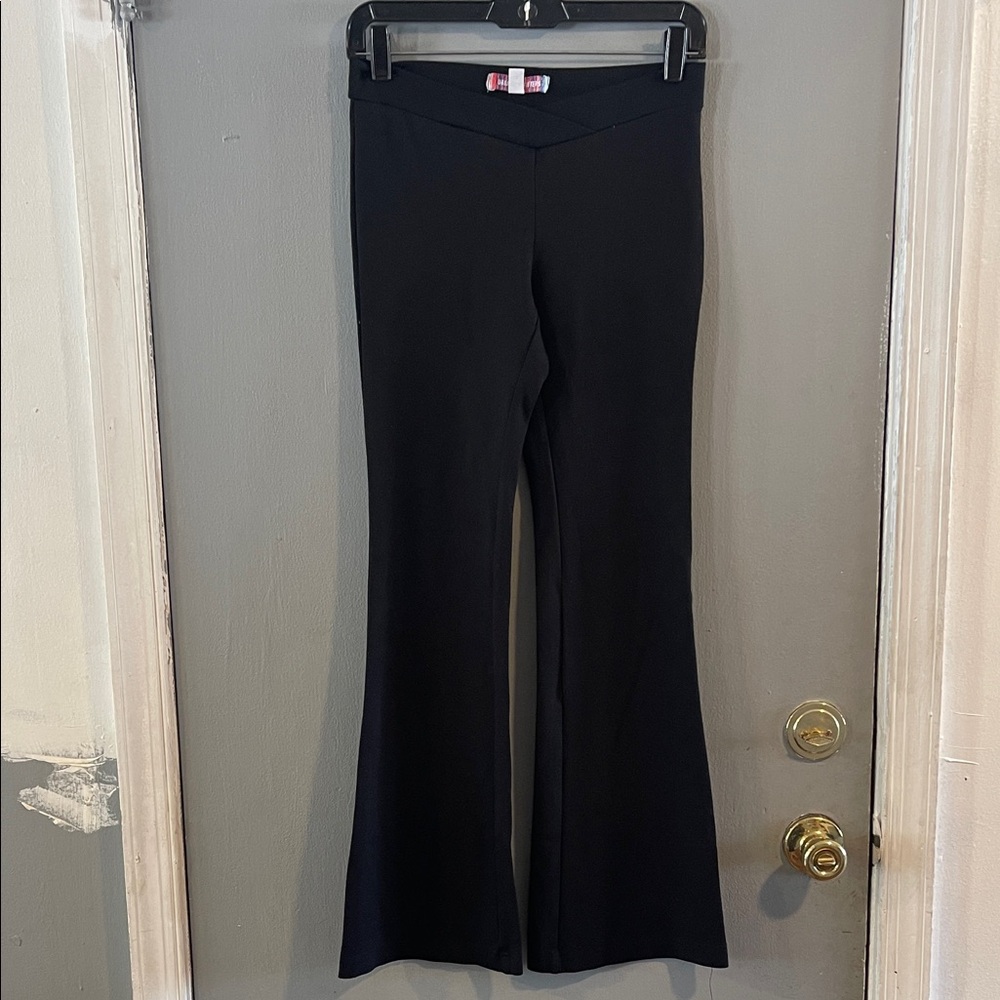 Urban Outfitters Black‎ Crossover Flared Leggings Size 0